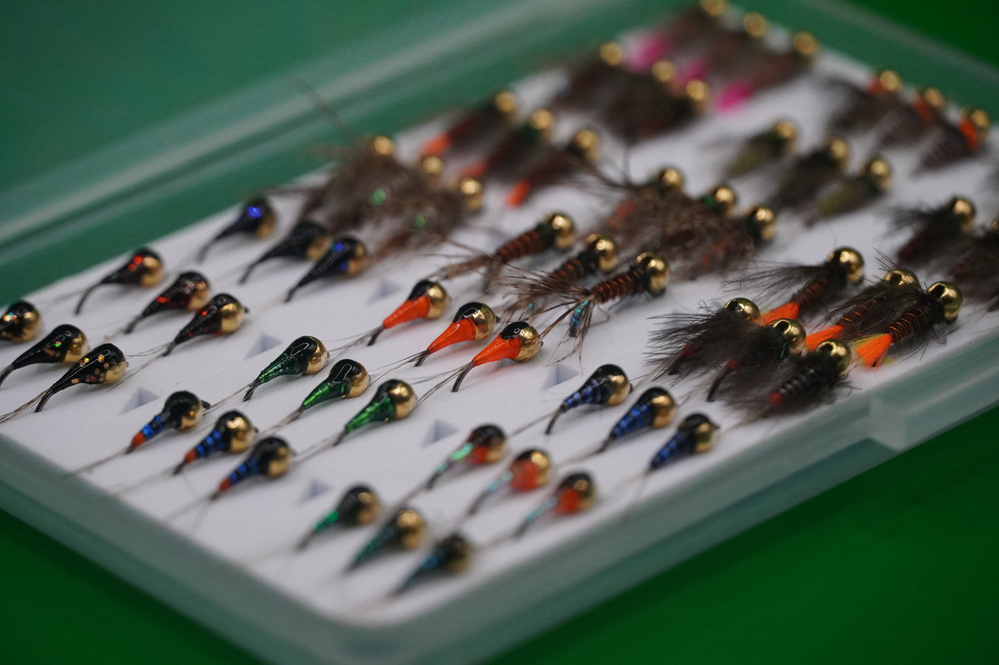 ÉDITION LIMITÉE – Boîte à mouches Euronymphing avec 63 nymphes jigs en tungstène + CASQUETTE SULCIFLY OFFERTE